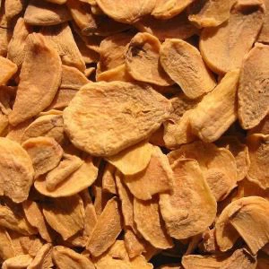 دانه های سیر تفت داده شده